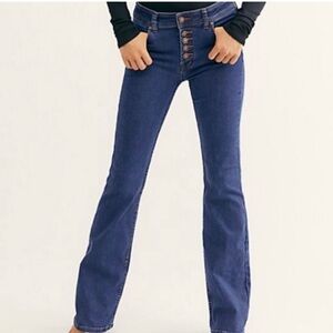We The Free Mid Rise Flare Bootcut Exposed Button Fly Jeans Size 24 Inseam 31"